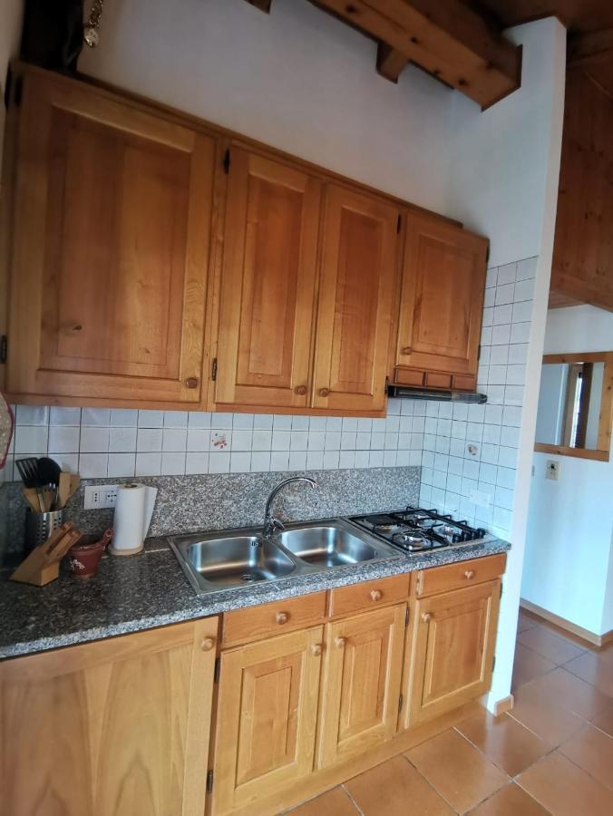 Mansarda a Carciato, trilocale in montagna Apartment Dimaro Exterior foto